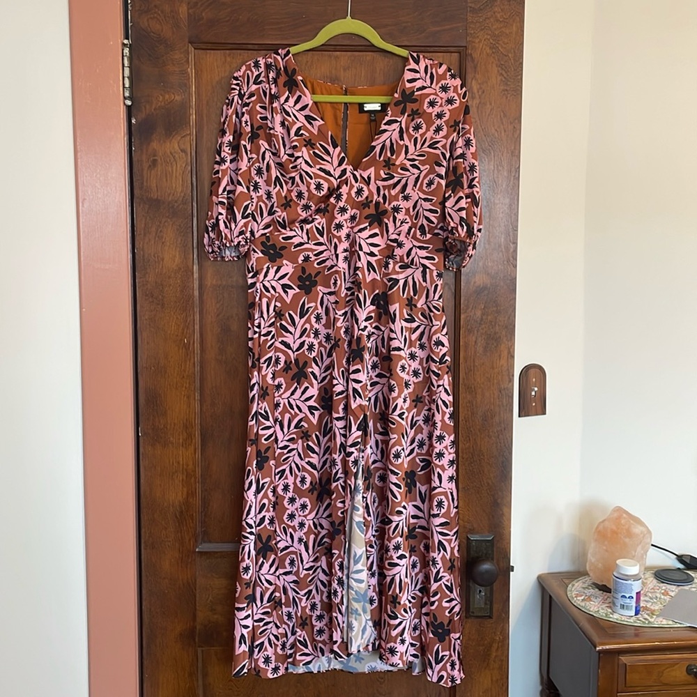 Alexa Admor dress